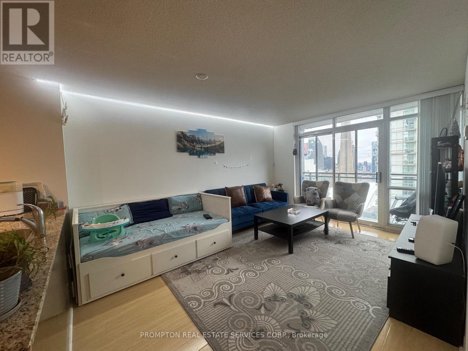 5108 - 11 Brunel Court, Toronto (Waterfront Communities), Ontario  M5V 3Y3 - Photo 4 - C12649292