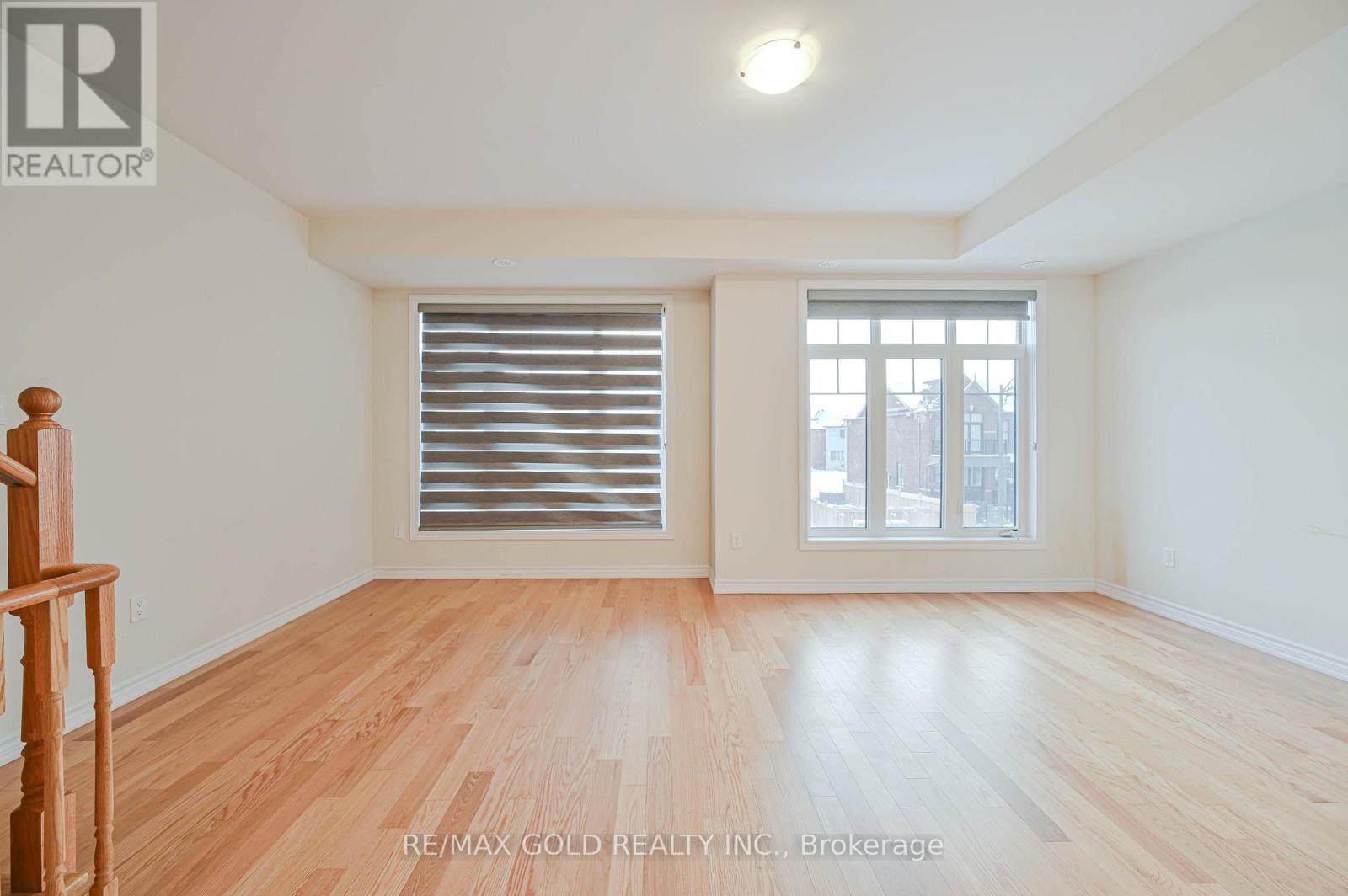 27 Minnock Street, Caledon, Ontario  L7C 1Z9 - Photo 21 - W12648704