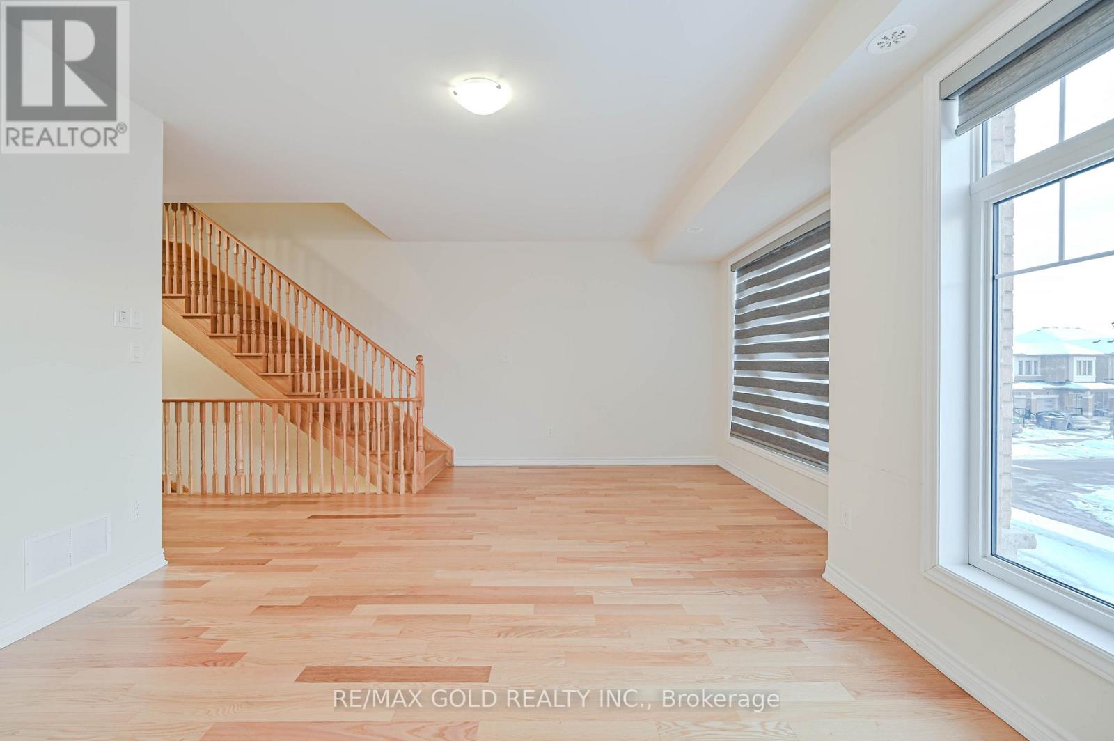 27 Minnock Street, Caledon, Ontario  L7C 1Z9 - Photo 22 - W12648704