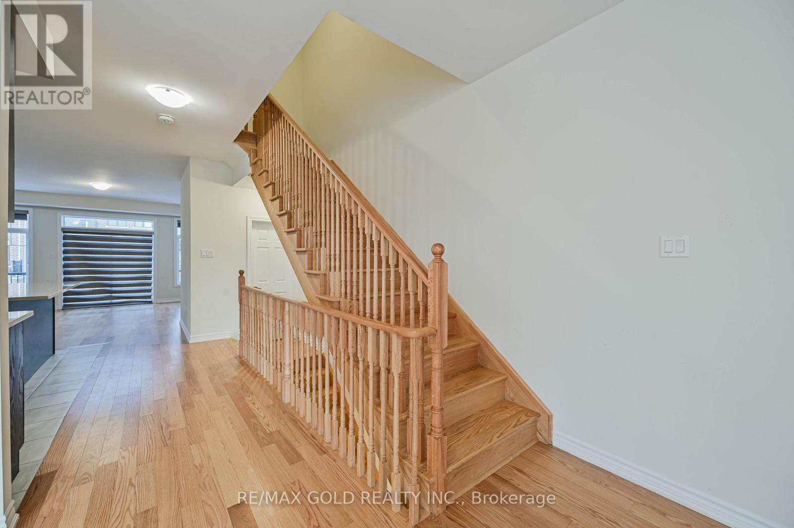 27 Minnock Street, Caledon, Ontario  L7C 1Z9 - Photo 18 - W12648704