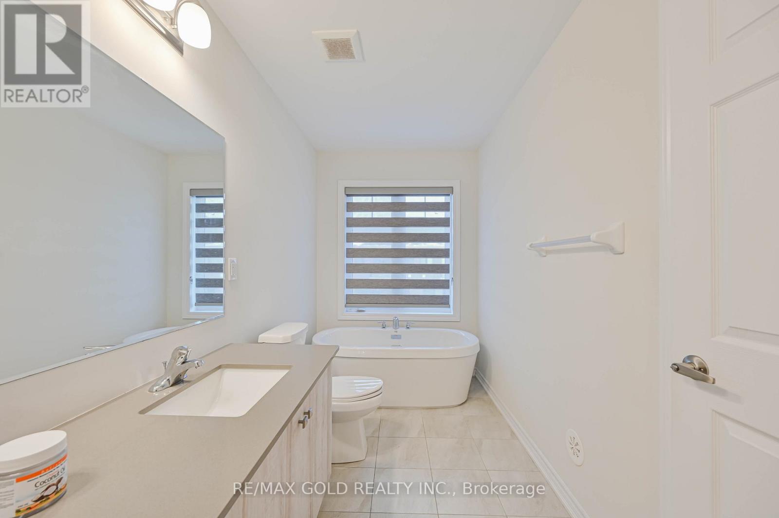 27 Minnock Street, Caledon, Ontario  L7C 1Z9 - Photo 36 - W12648704