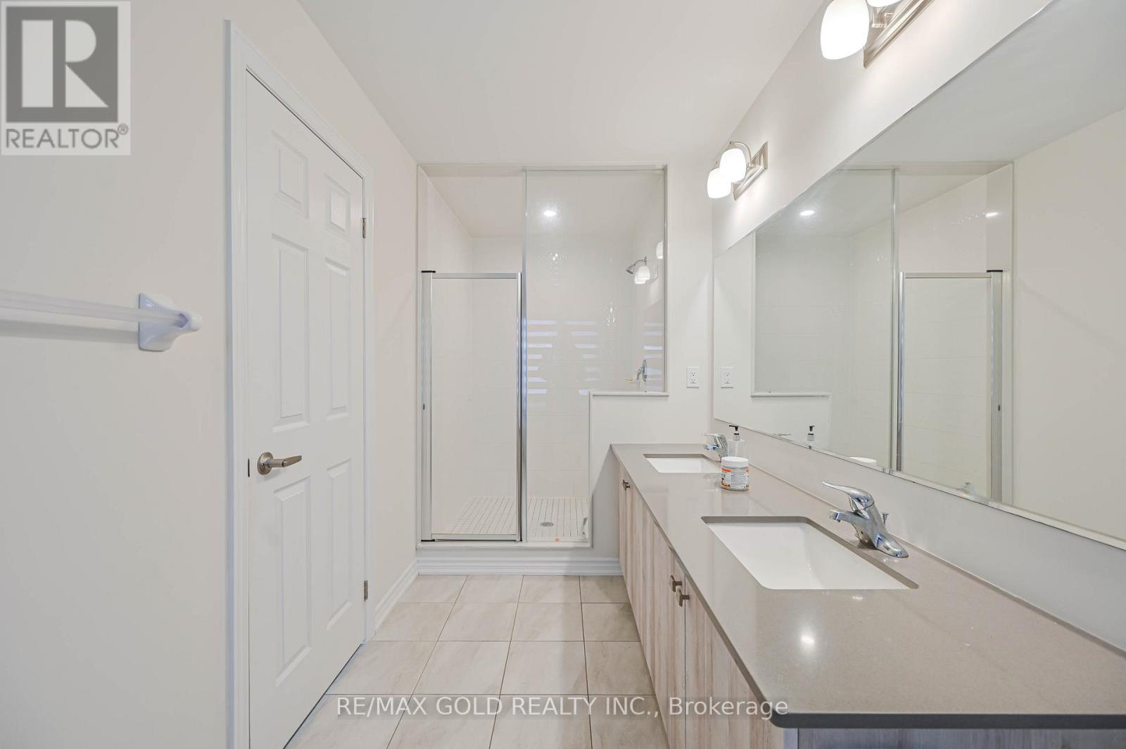 27 Minnock Street, Caledon, Ontario  L7C 1Z9 - Photo 38 - W12648704