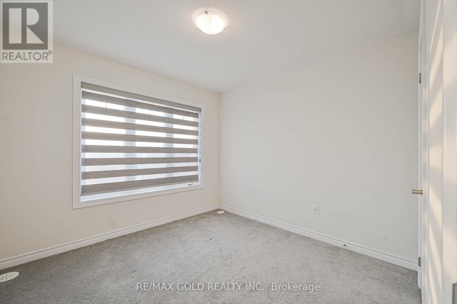 27 Minnock Street, Caledon, Ontario  L7C 1Z9 - Photo 42 - W12648704