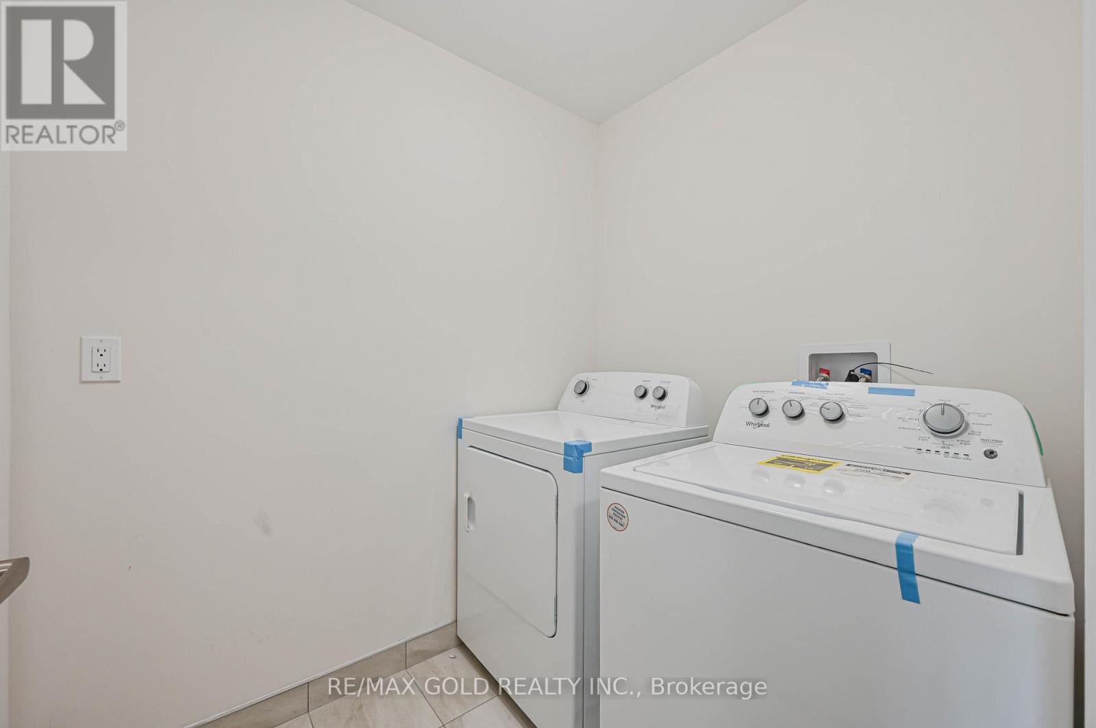 27 Minnock Street, Caledon, Ontario  L7C 1Z9 - Photo 49 - W12648704