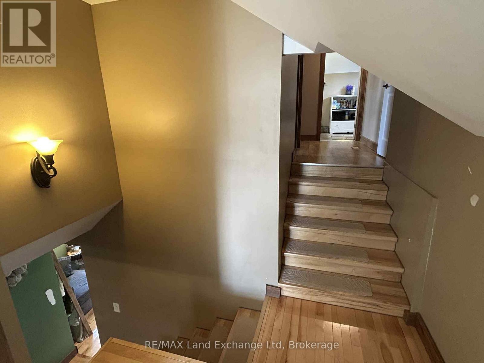 202 Union Street, North Huron (Blyth), Ontario  N0M 1H0 - Photo 14 - X12649316