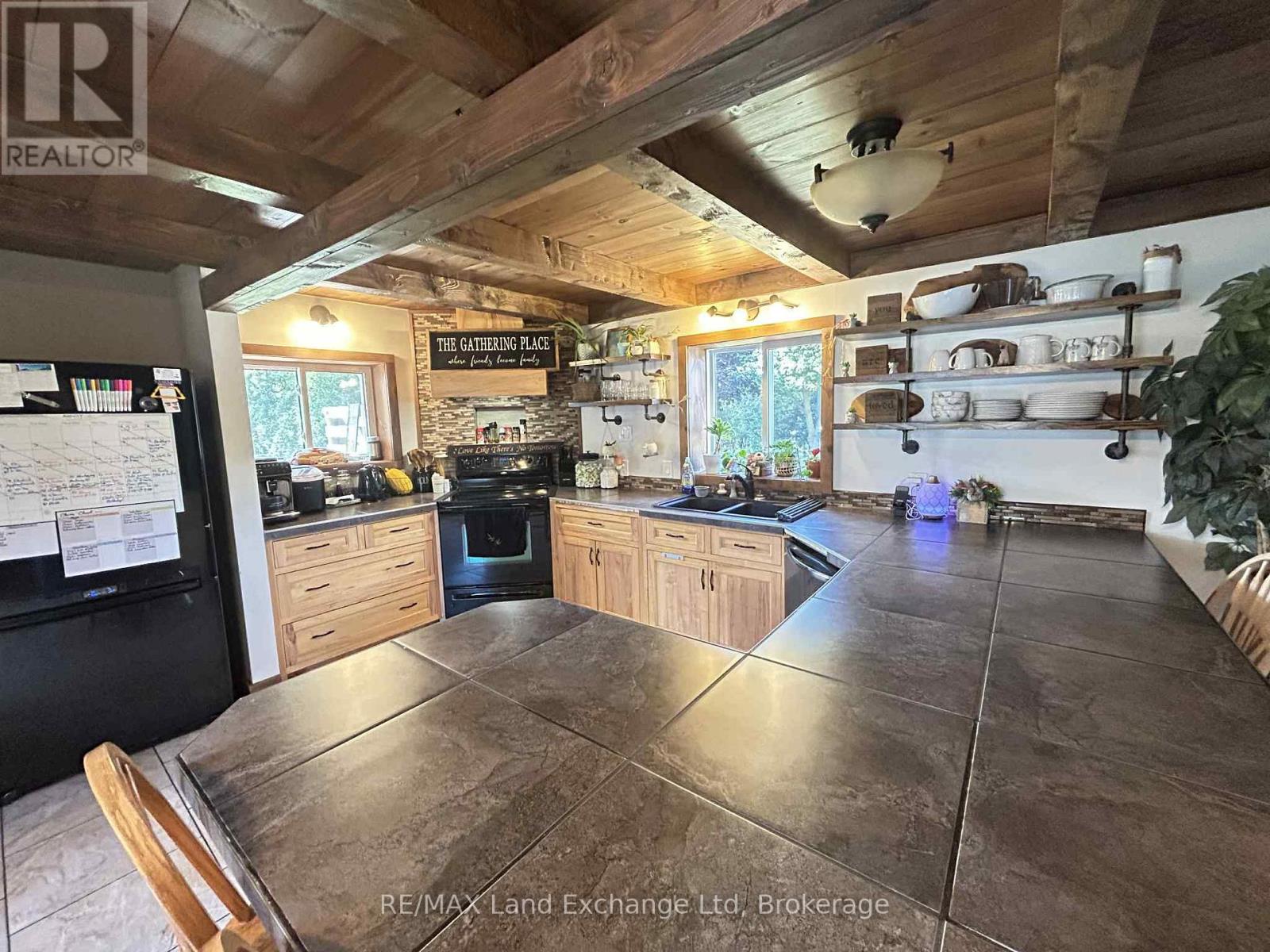 202 Union Street, North Huron (Blyth), Ontario  N0M 1H0 - Photo 8 - X12649316