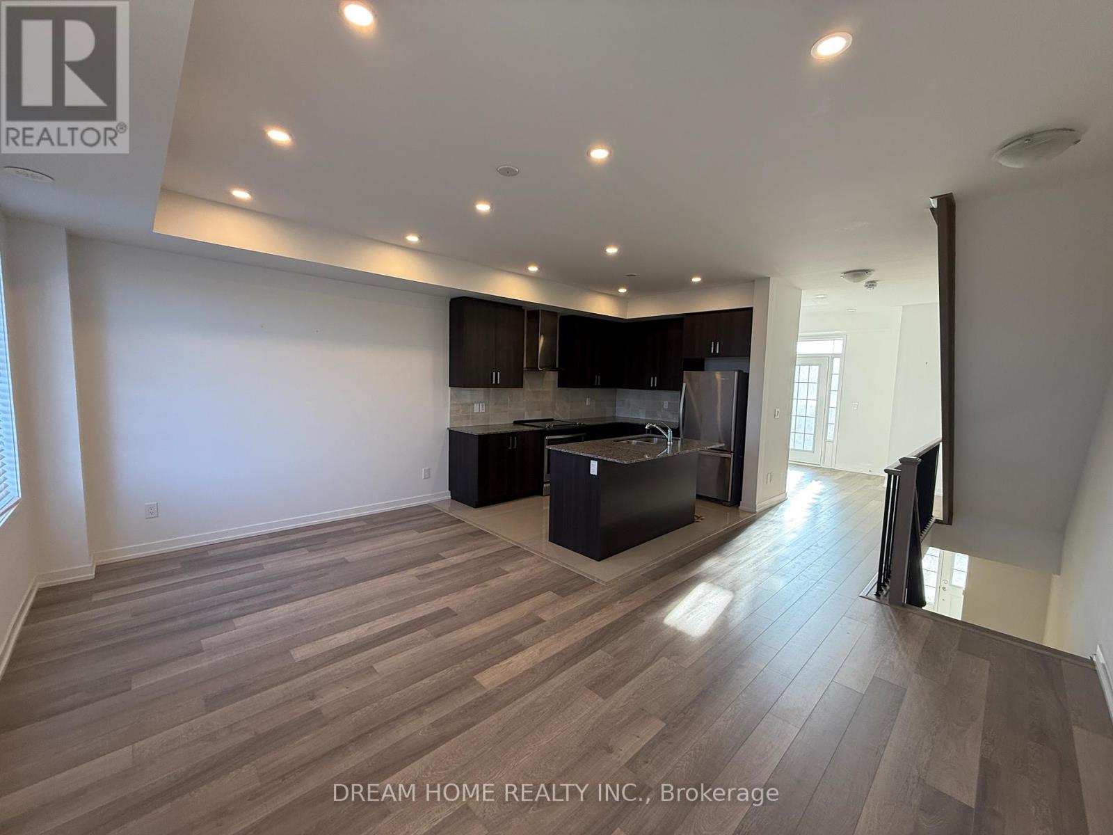 314 Clay Stones Street, Newmarket, Ontario  L3X 0M1 - Photo 8 - N12647018