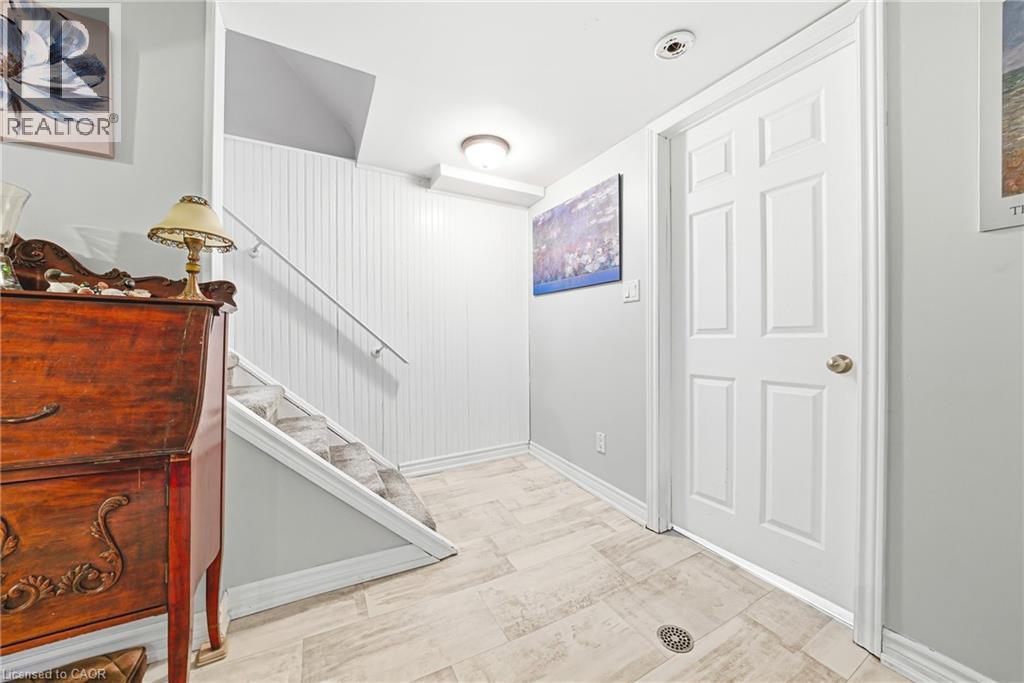 1007 Pine Street, Dunnville, Ontario  N1A 2N1 - Photo 23 - 40794861