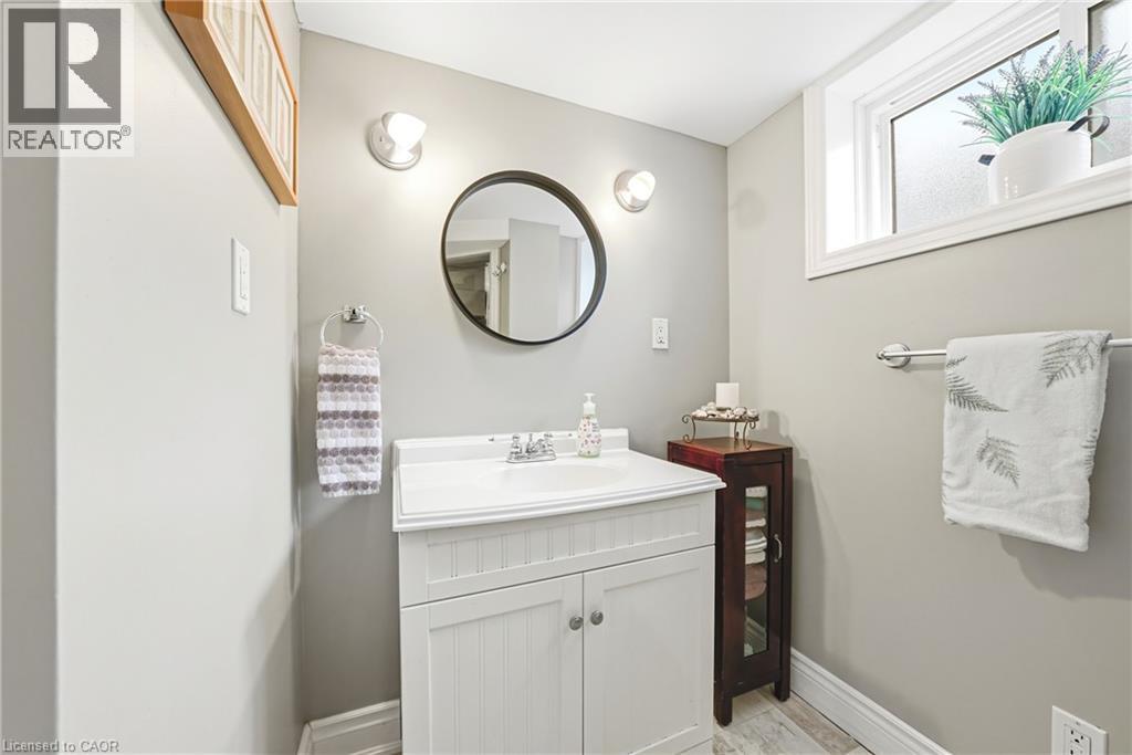 1007 Pine Street, Dunnville, Ontario  N1A 2N1 - Photo 29 - 40794861