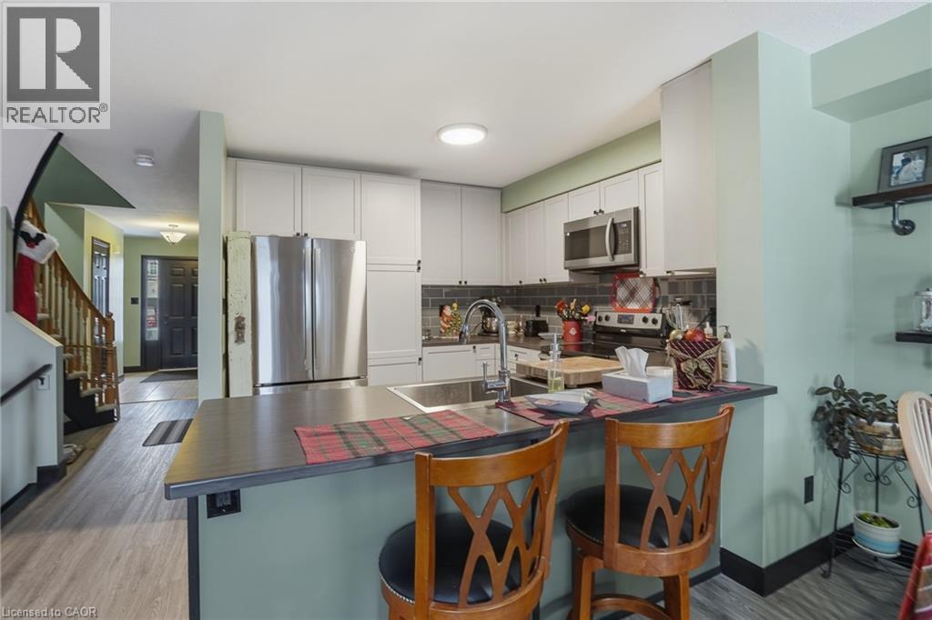 80 Foxborough Drive, Ancaster, Ontario  L9G 4Y8 - Photo 12 - 40793826