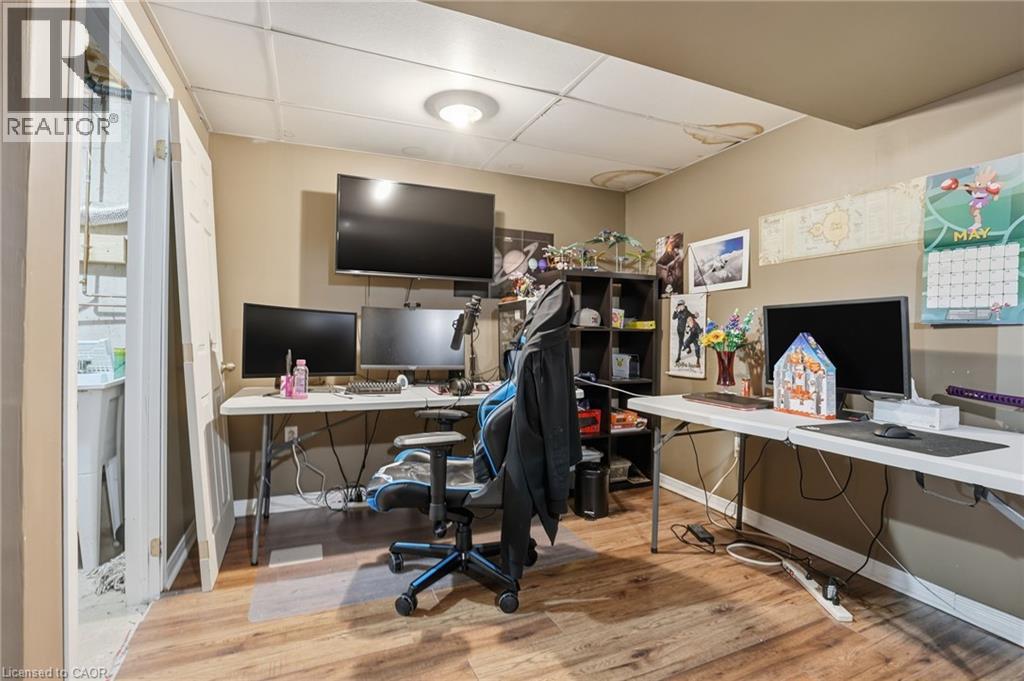 80 Foxborough Drive, Ancaster, Ontario  L9G 4Y8 - Photo 38 - 40793826