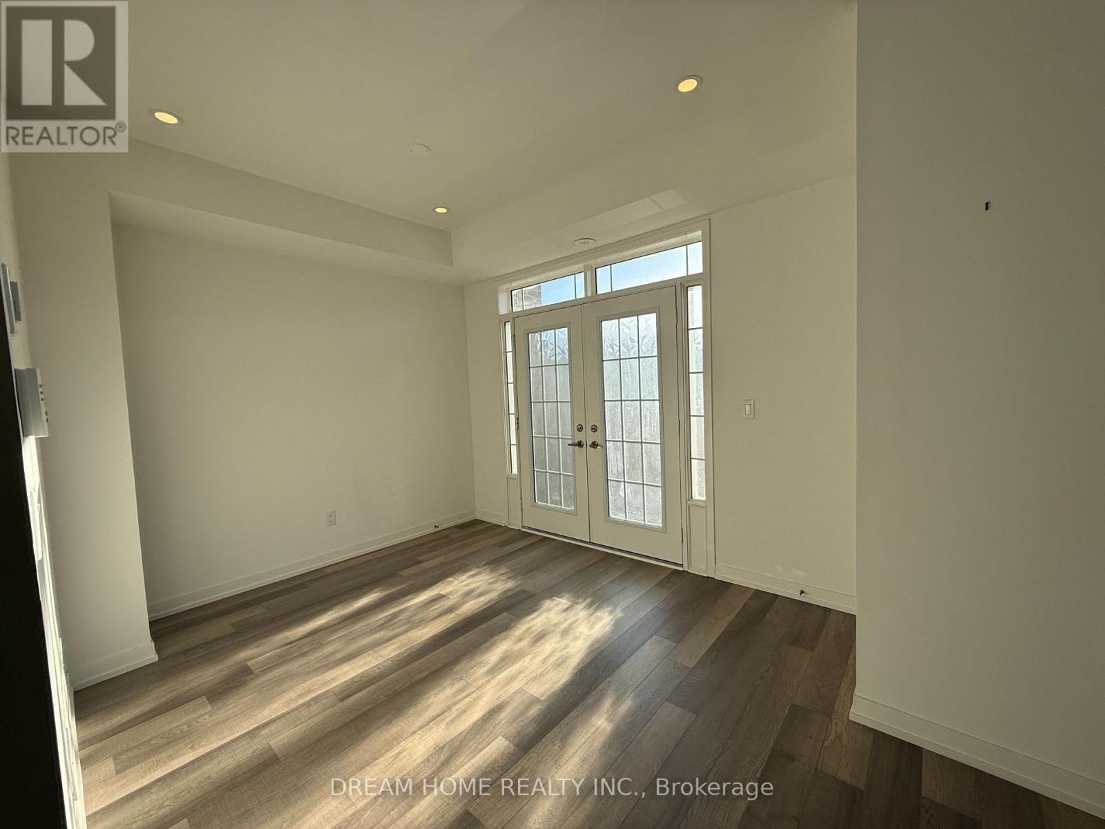 314 Clay Stones Street, Newmarket, Ontario  L3X 0M1 - Photo 9 - N12647018