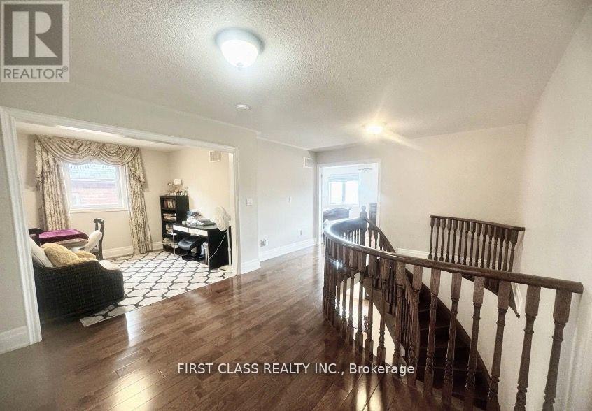 9 Wiley Avenue, Richmond Hill, Ontario  L4S 0C6 - Photo 17 - N12649328