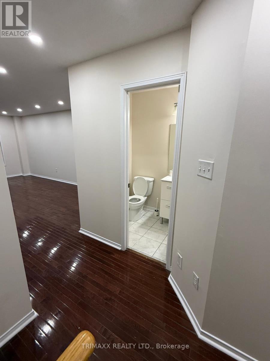 70 - 100 Brickyard Way, Brampton, Ontario  L6V 4L9 - Photo 3 - W12649320