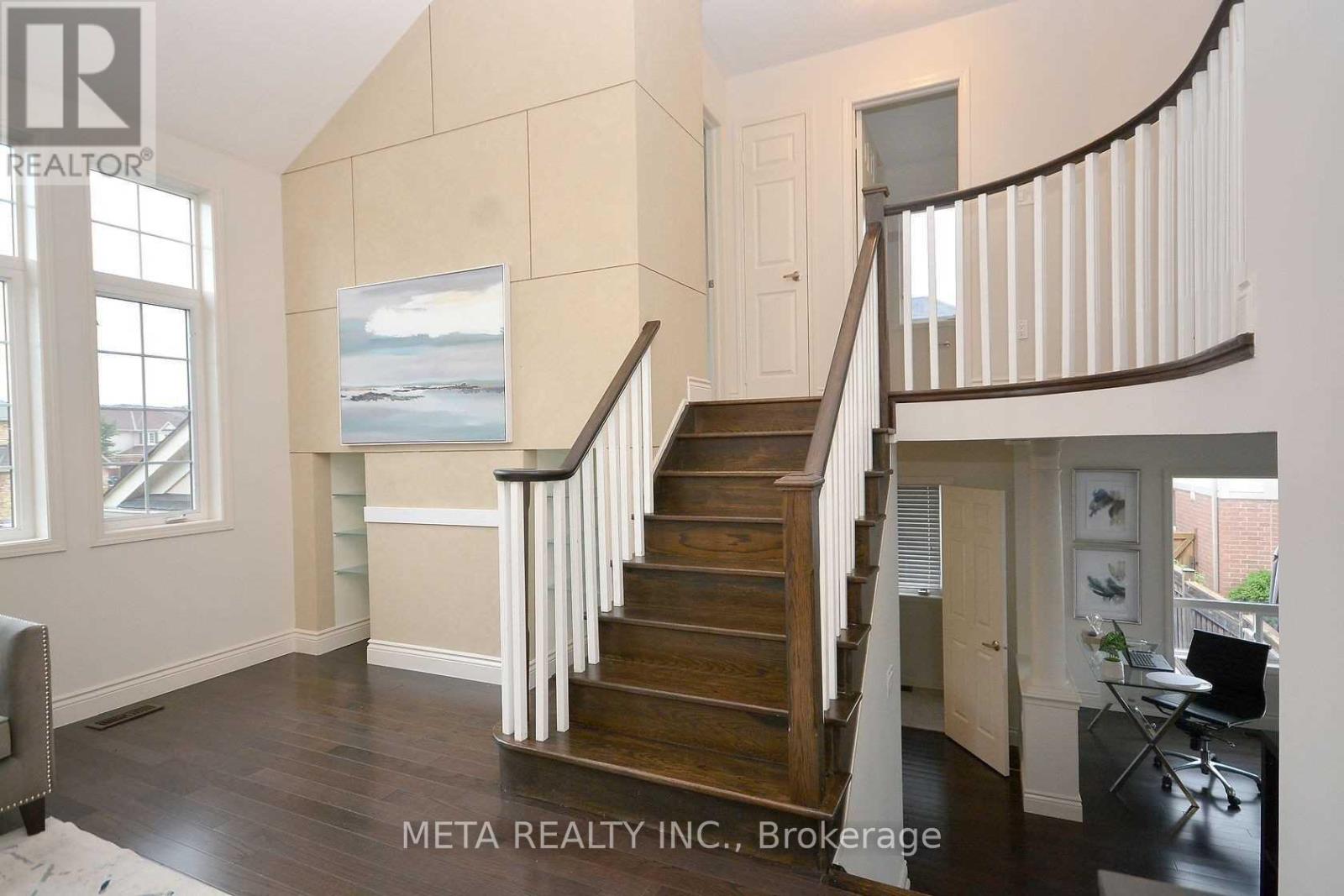 5 Georgian Road, Brampton, Ontario  L6X 0L6 - Photo 12 - W12649334