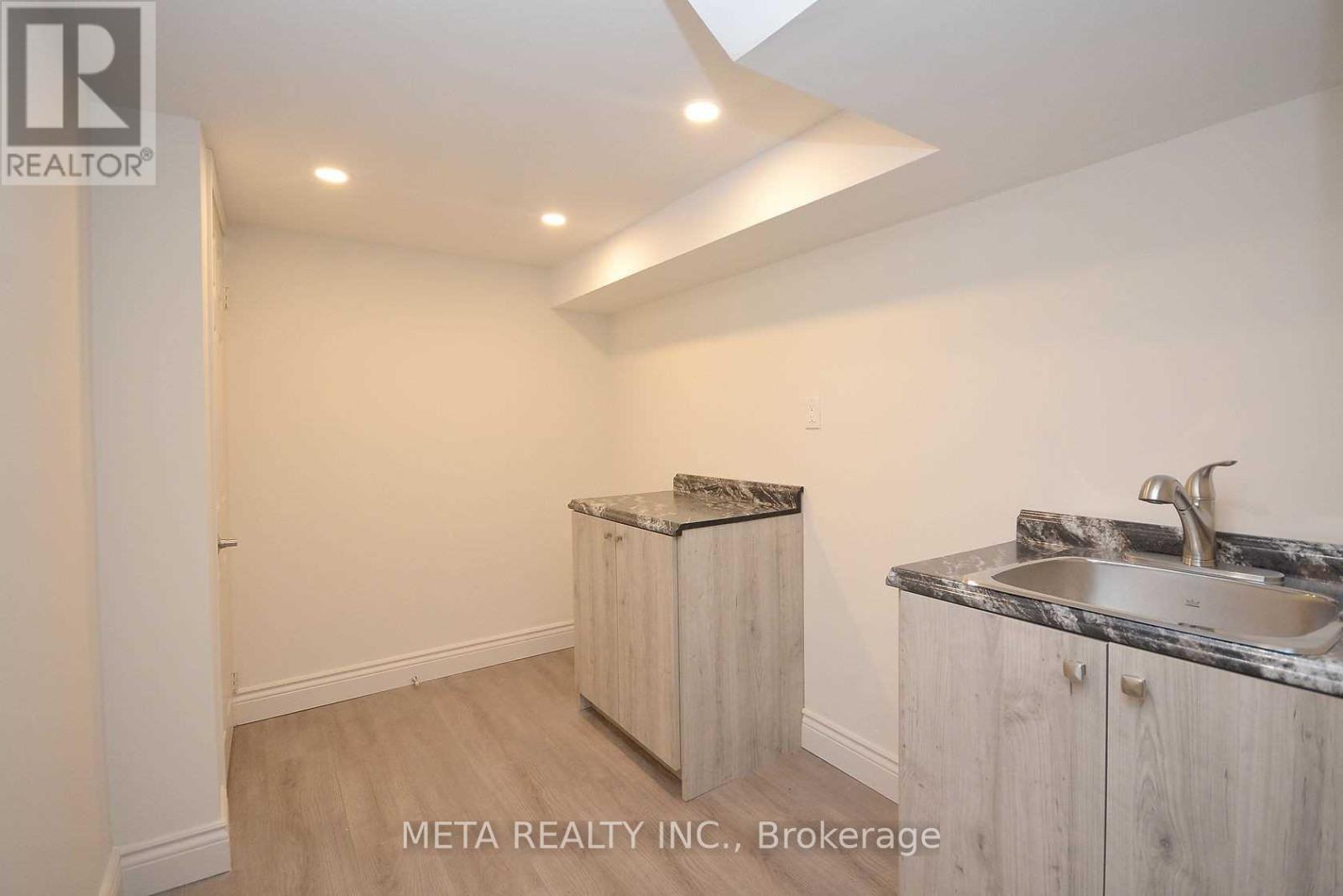 5 Georgian Road, Brampton, Ontario  L6X 0L6 - Photo 25 - W12649334