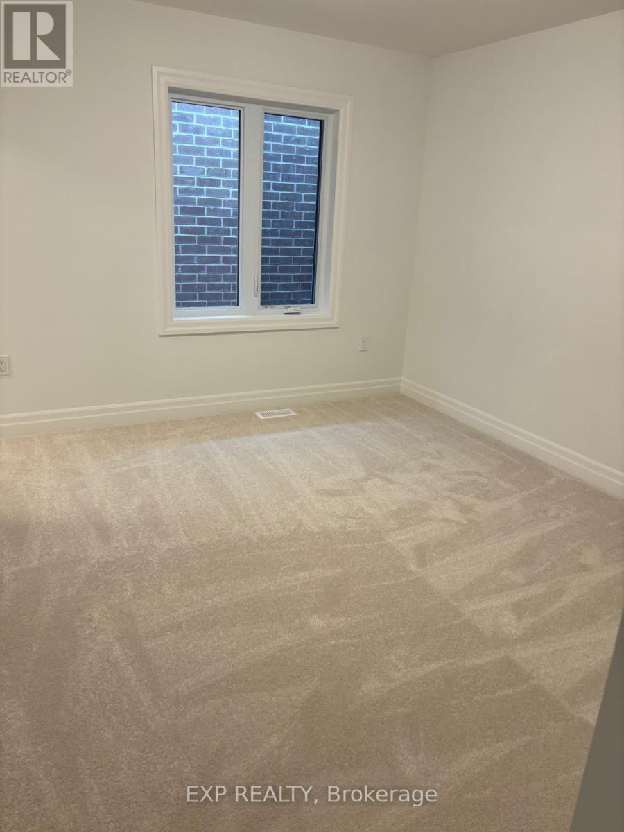 Upper - 275 Rosenberg Way, Kitchener, Ontario  N2R 0S9 - Photo 16 - X12649324