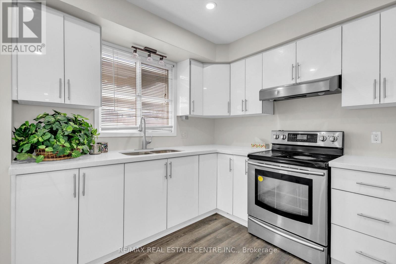 168 Winston Boulevard, Cambridge, Ontario  N3C 1M2 - Photo 11 - X12649338