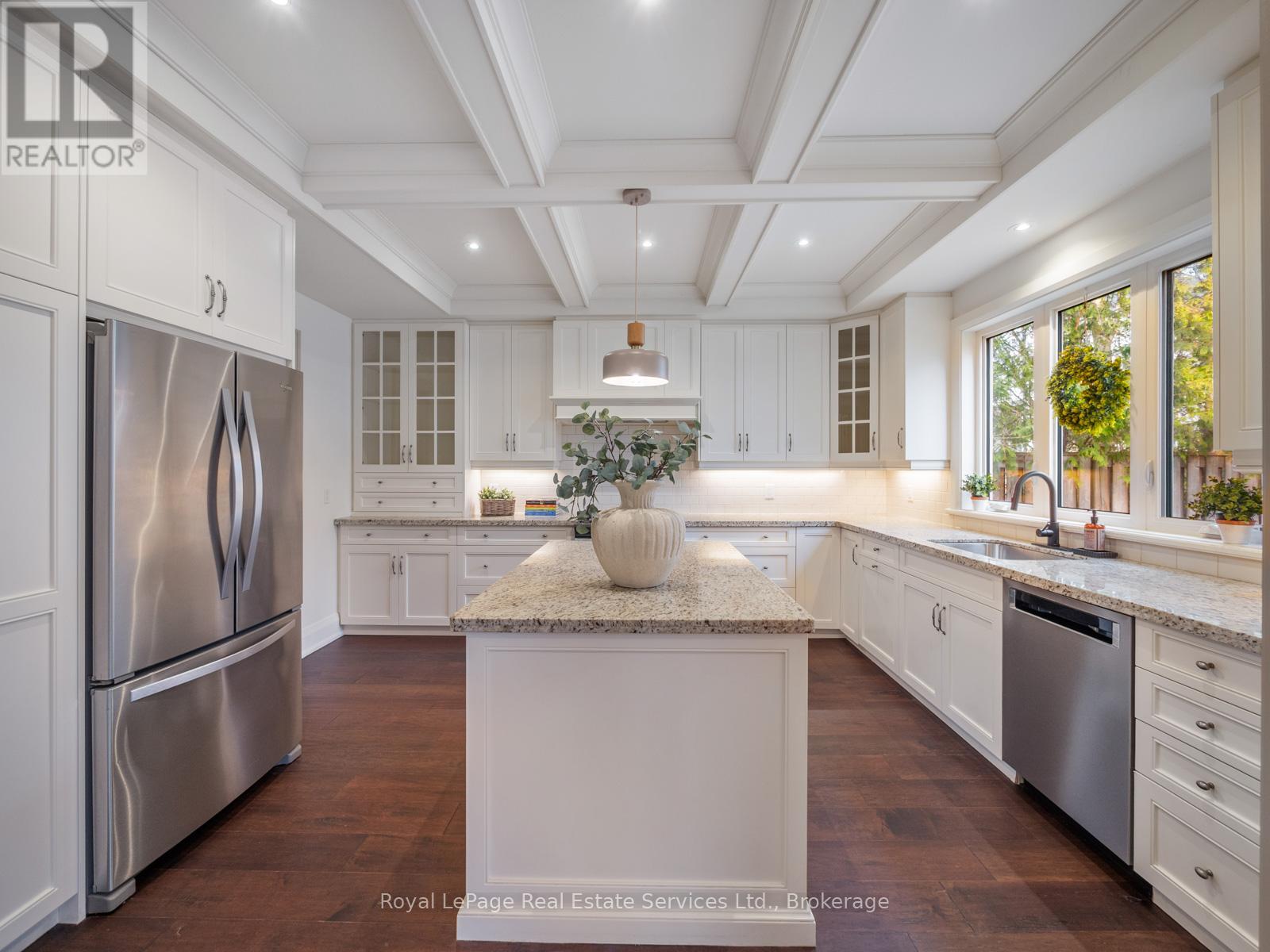 437 Inglehart Street N, Oakville, Ontario  L6J 3J5 - Photo 15 - W12649410