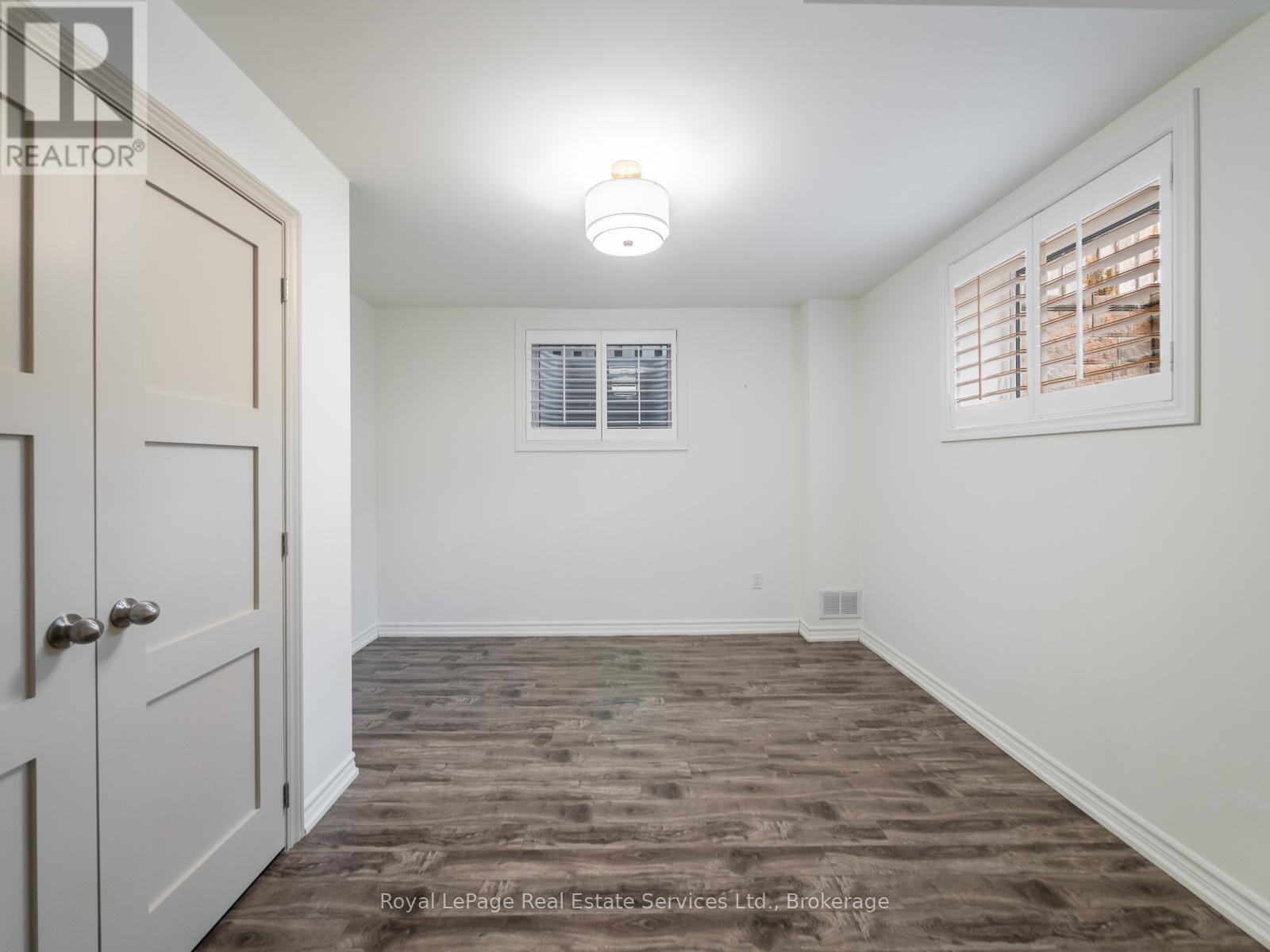 437 Inglehart Street N, Oakville, Ontario  L6J 3J5 - Photo 44 - W12649410