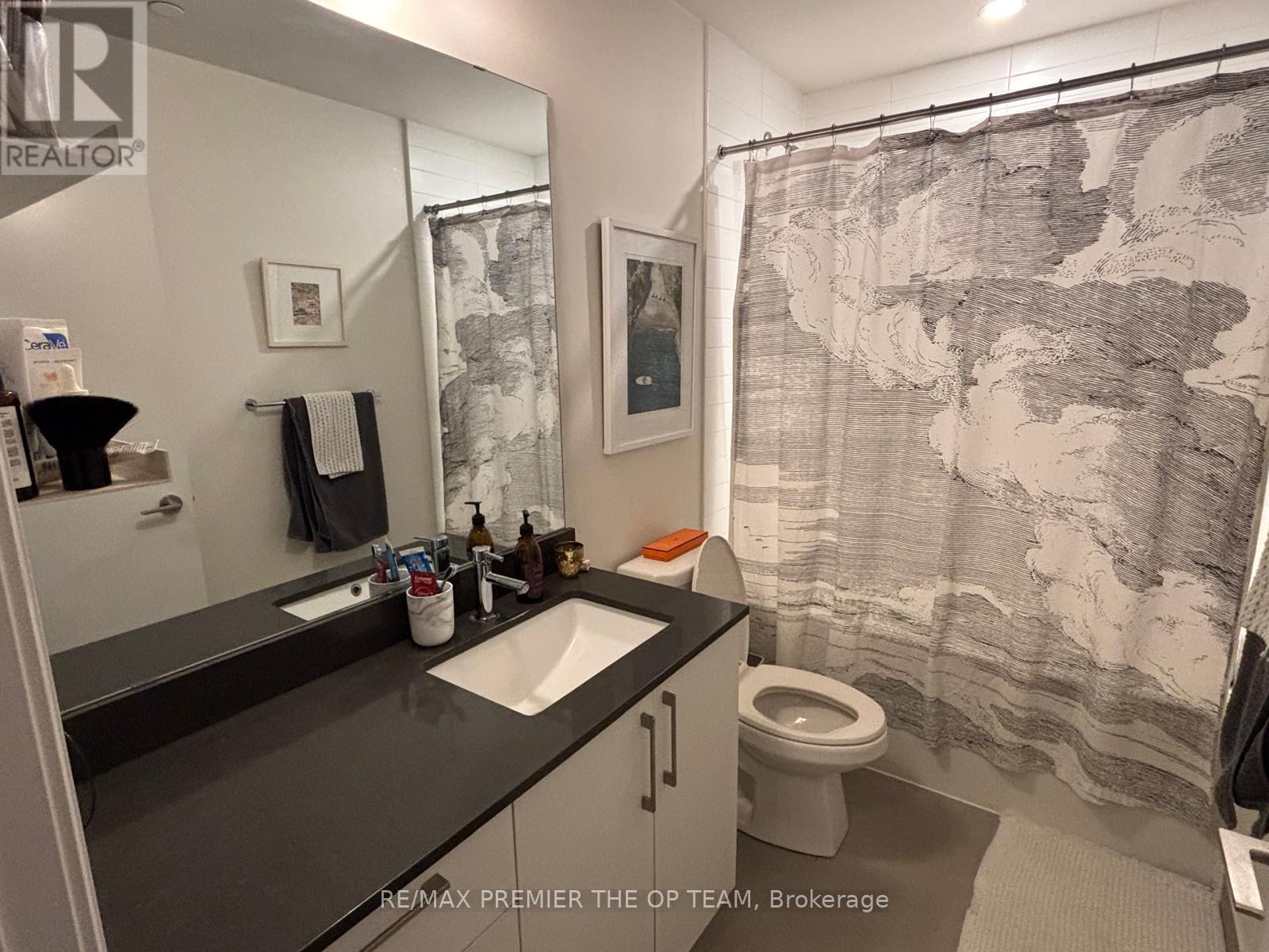 1518 - 576 Front Street, Toronto, Ontario  M5V 1C1 - Photo 13 - C12612330