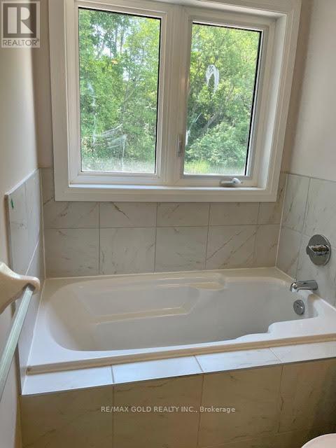 12-1 - 585 Colborne Street, Brantford, Ontario  N3S 0K4 - Photo 4 - X12649280