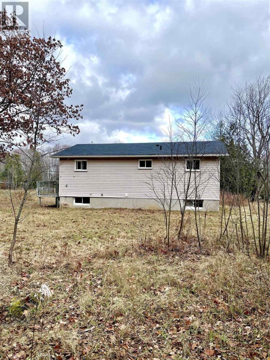 11 Superior St, Batchawana, Ontario  P0S 1A0 - Photo 17 - SM253328