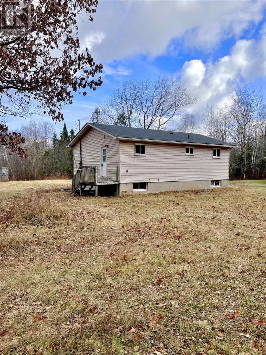 11 Superior St, Batchawana, Ontario  P0S 1A0 - Photo 16 - SM253328