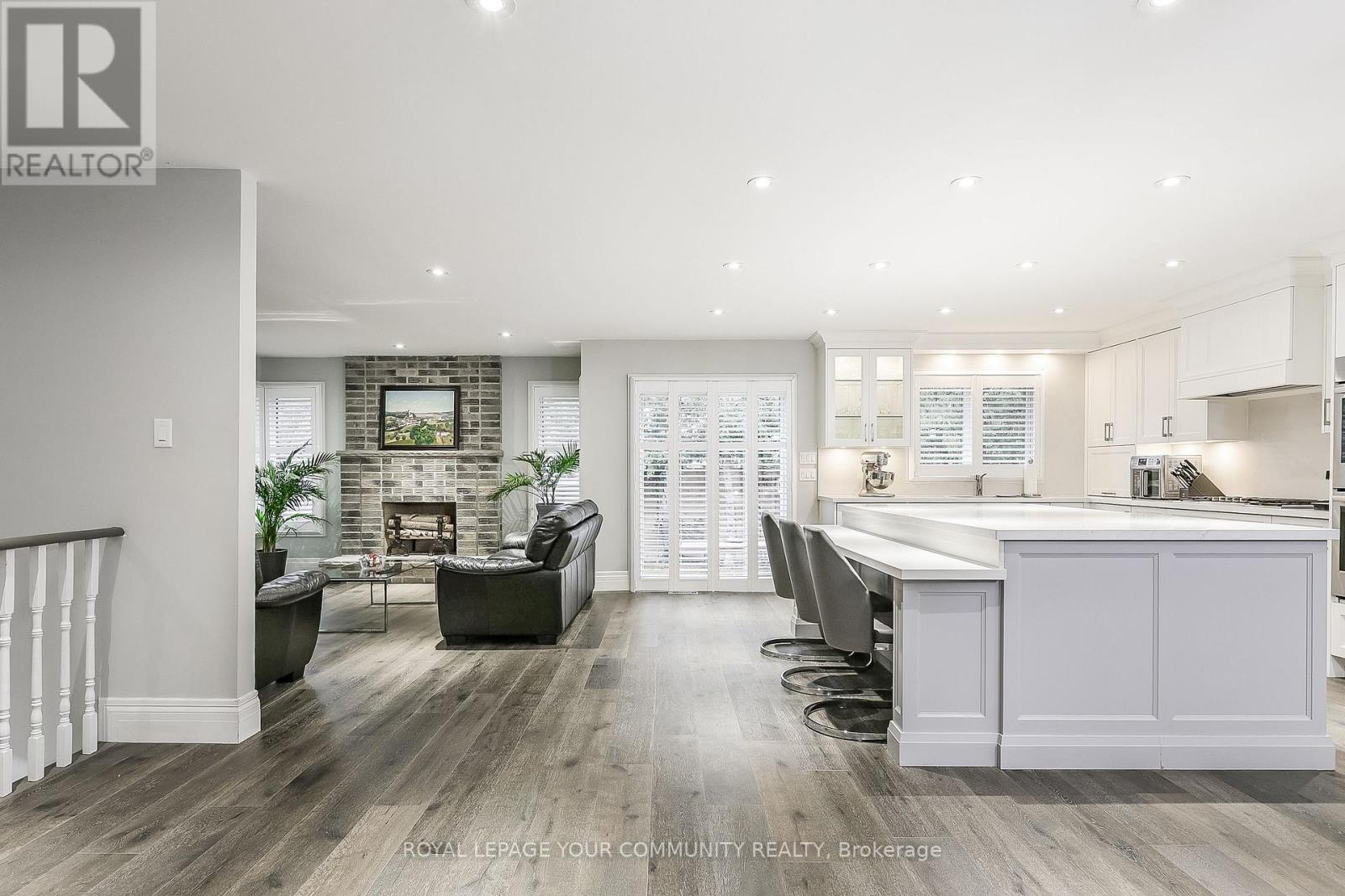 28 Bishopsbridge Crescent, Richmond Hill, Ontario  L4E 2L7 - Photo 17 - N12540206