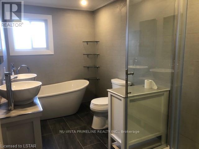 33 Winding Way Crescent, London North, Ontario  N6G 3E9 - Photo 7 - X12528914