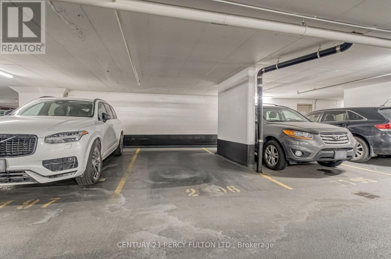 2502 - 15 Iceboat Terrace, Toronto, Ontario  M5V 4A5 - Photo 30 - C12649350