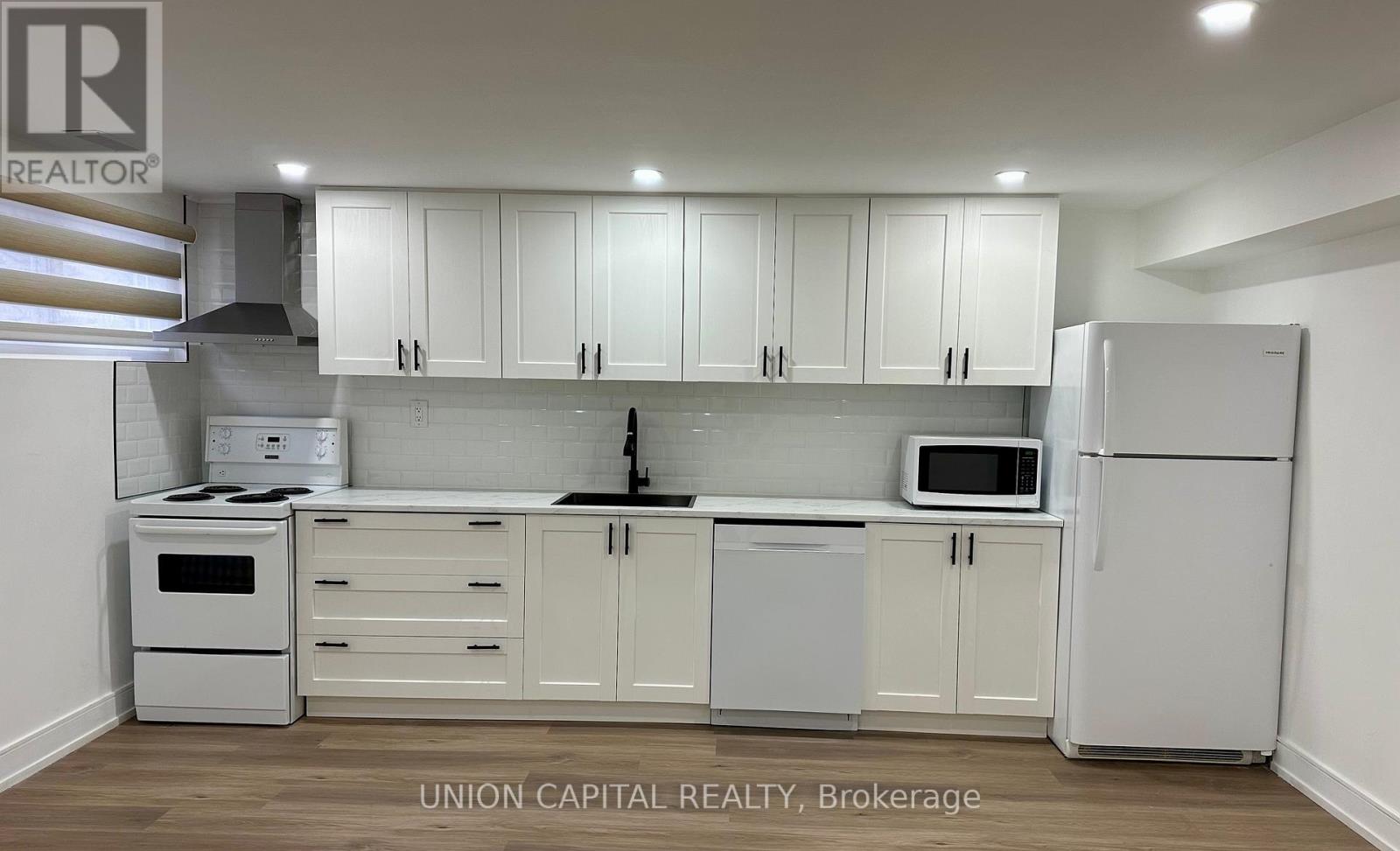 Bsmt - 29 Broadlands Boulevard, Toronto, Ontario  M3A 1J1 - Photo 9 - C12649364