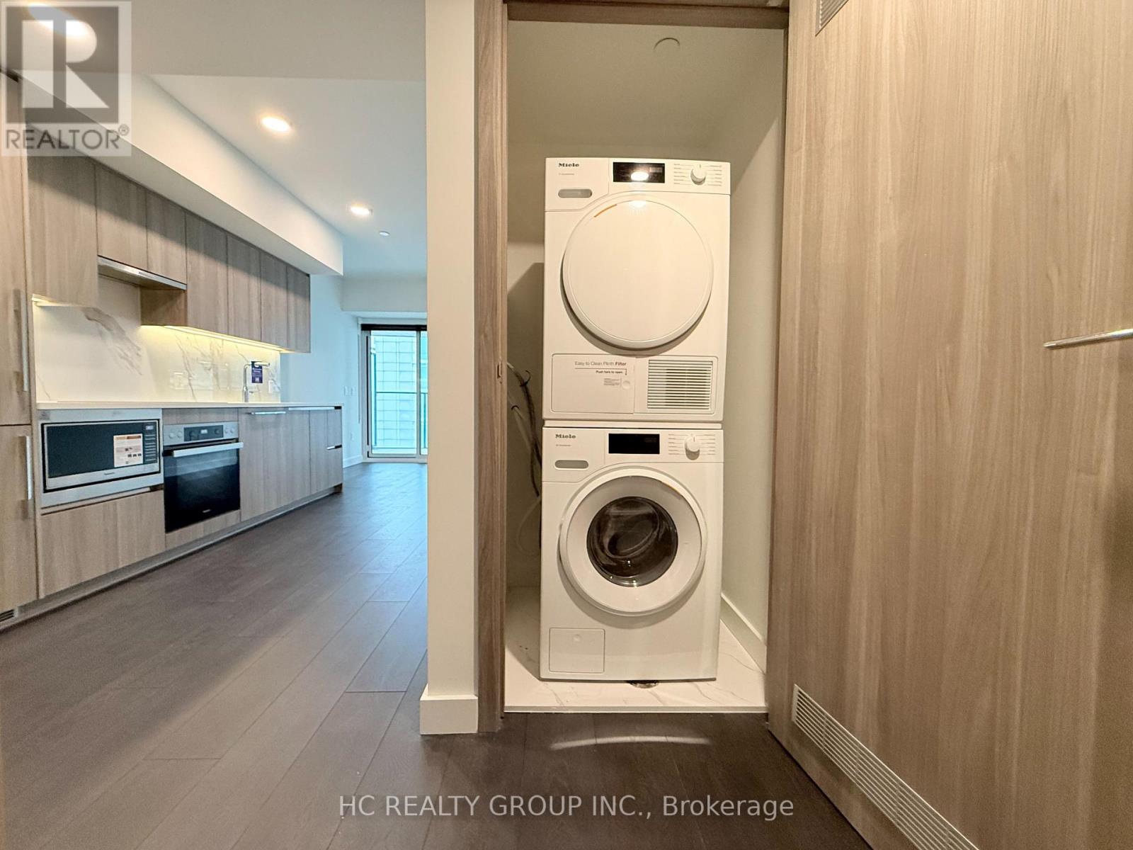 1005 - 1 Concord Cityplace Way, Toronto, Ontario  M5V 0X3 - Photo 18 - C12649408