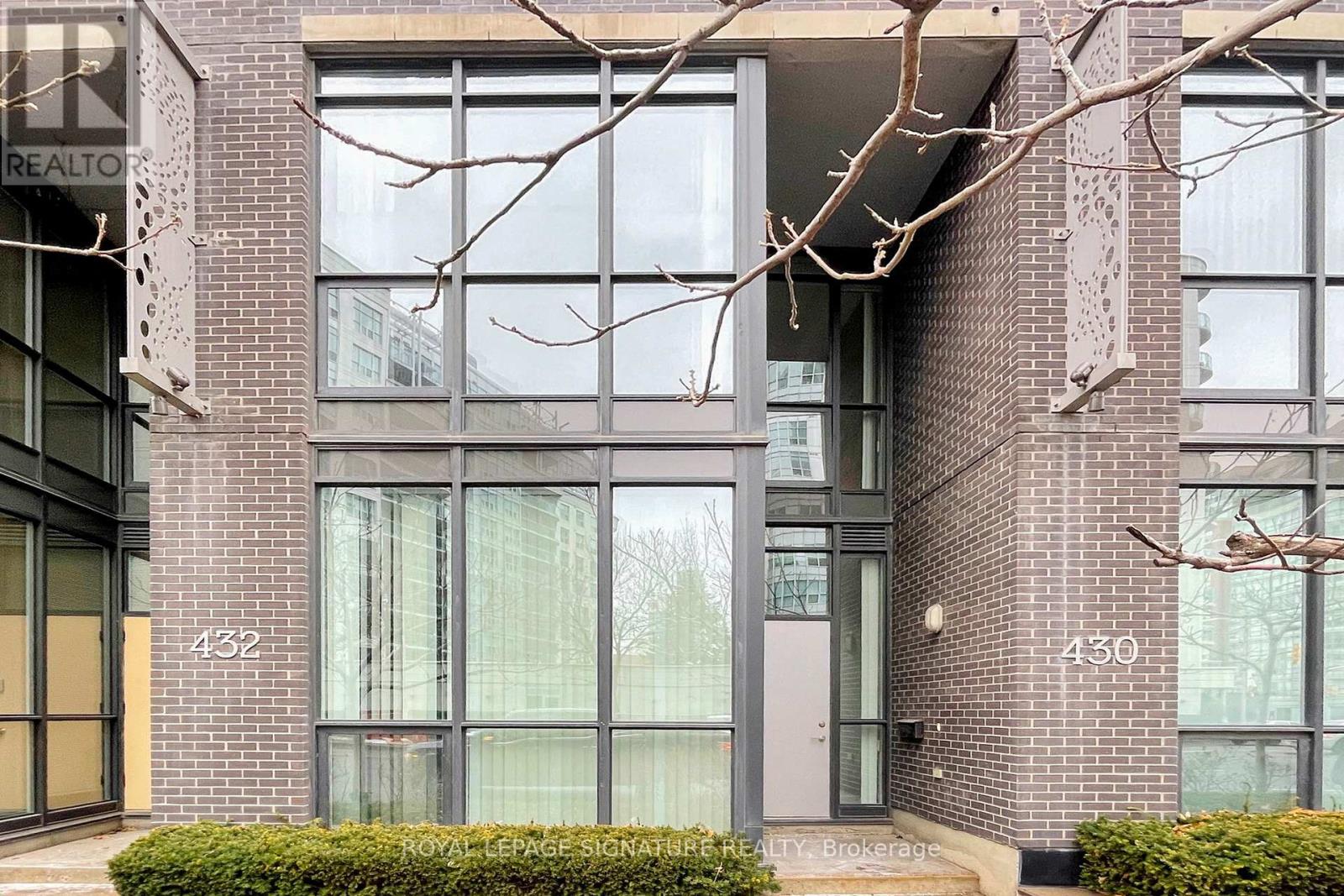 G07 - 38 Dan Leckie Way, Toronto, Ontario  M5V 2V9 - Photo 2 - C12649424