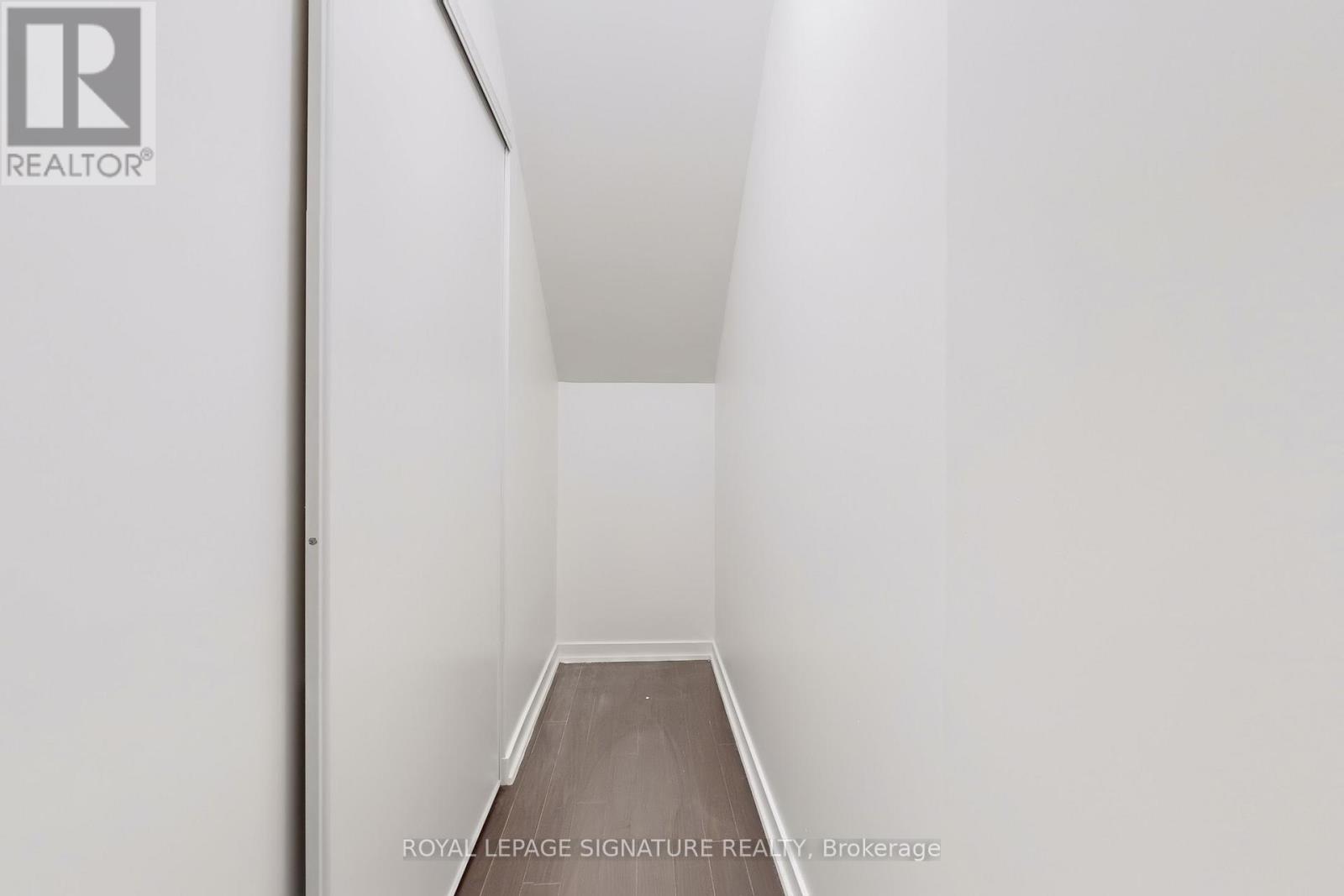 G07 - 38 Dan Leckie Way, Toronto, Ontario  M5V 2V9 - Photo 22 - C12649424