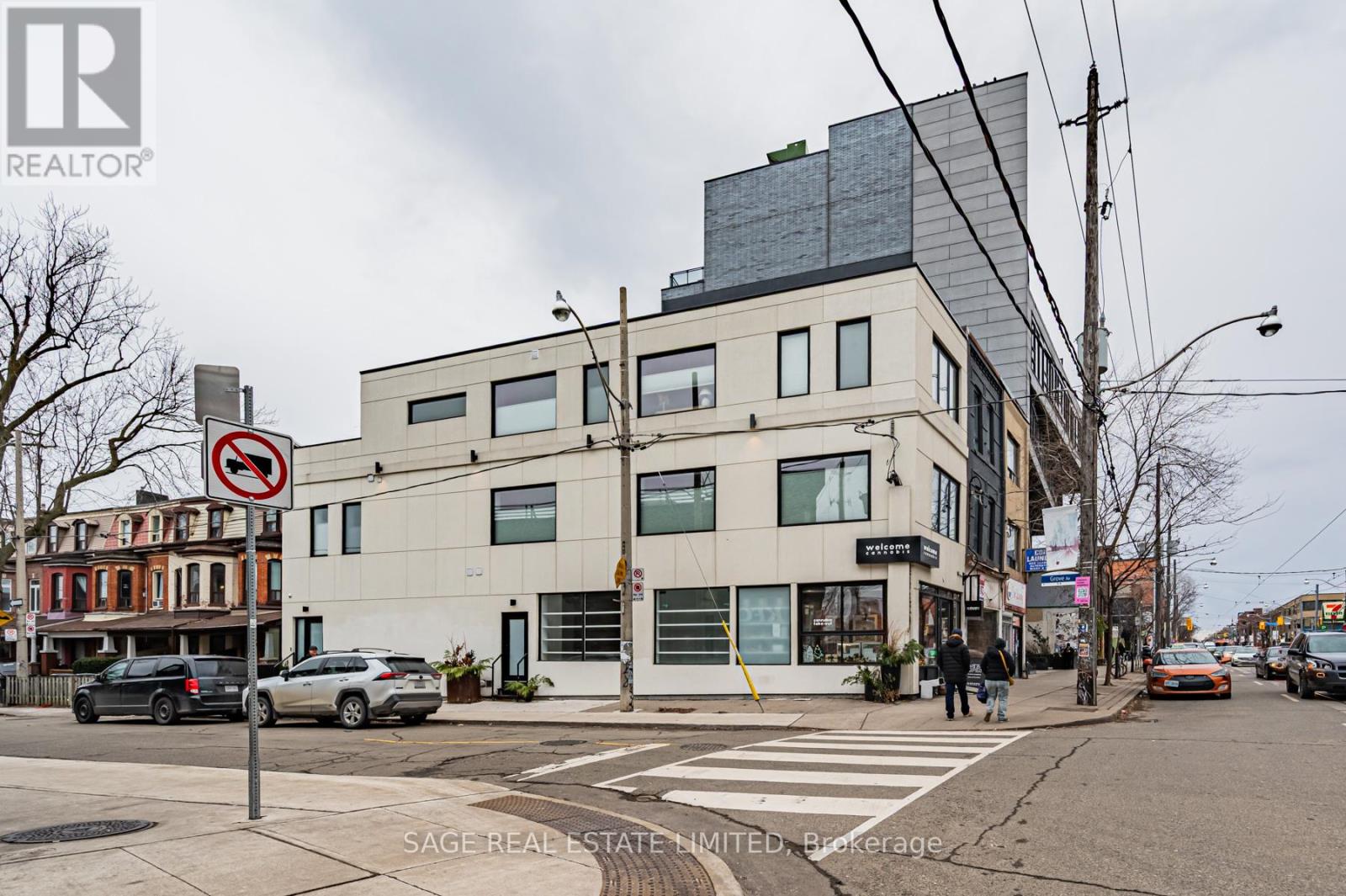 Main/middle - 1227 Dundas Street W, Toronto, Ontario  M6J 0E8 - Photo 6 - C12649438