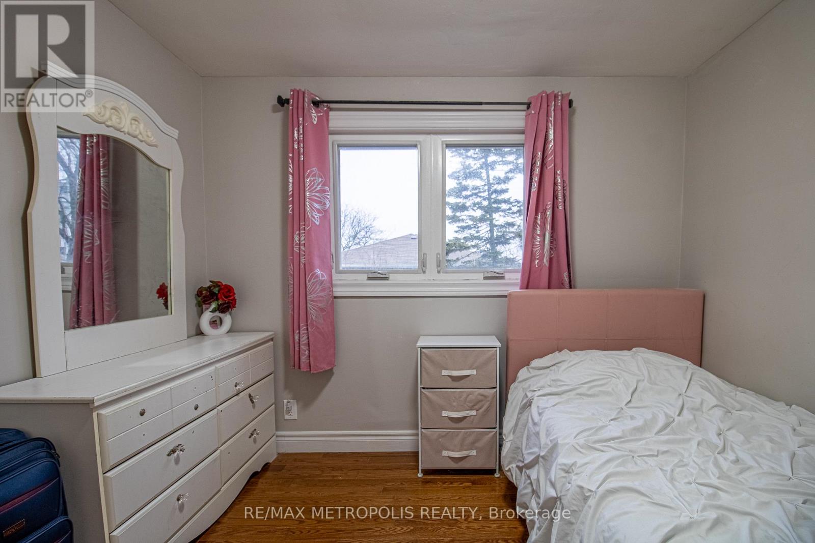 1098 Cedar Street, Oshawa, Ontario  L1J 3R9 - Photo 19 - E12649392