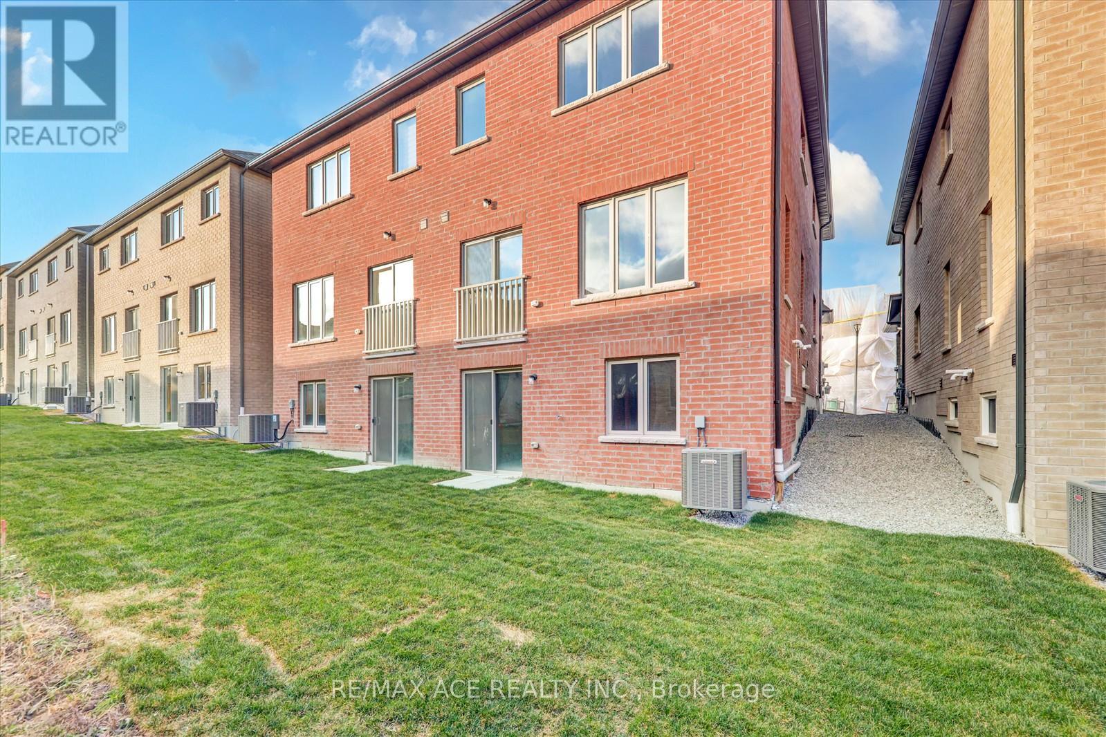 1153 Azalea Avenue, Pickering, Ontario  L1X 0M5 - Photo 26 - E12649442