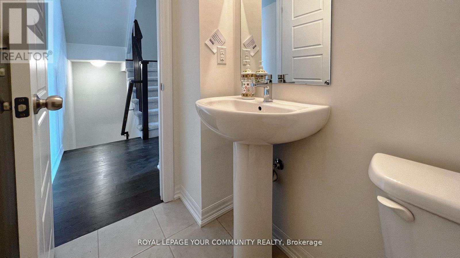 194 Vantage Loop Street, Newmarket, Ontario  L3X 0L3 - Photo 14 - N12649402