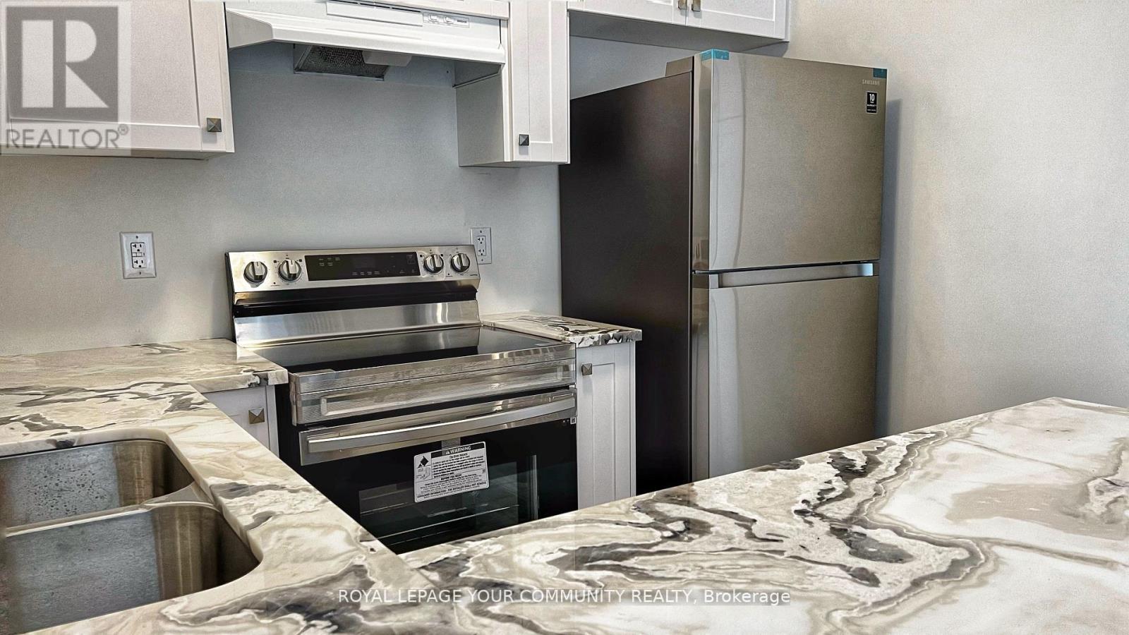 194 Vantage Loop Street, Newmarket, Ontario  L3X 0L3 - Photo 7 - N12649402