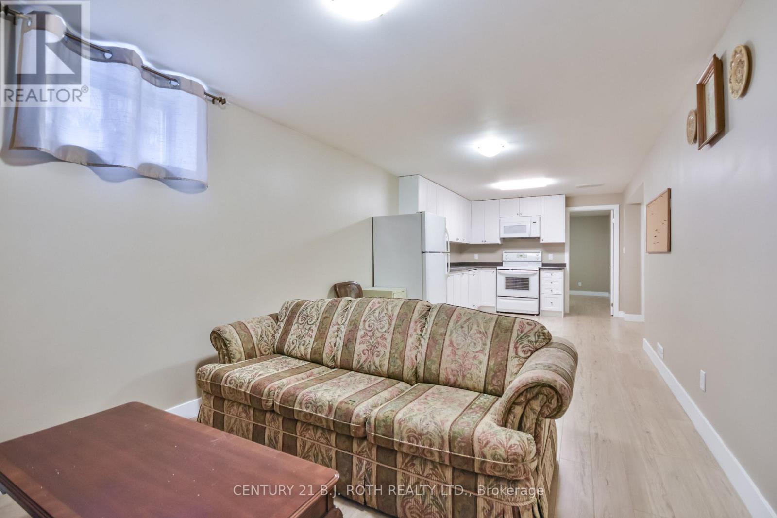 77 Sun King Crescent, Barrie, Ontario  L4M 7K4 - Photo 21 - S12649434