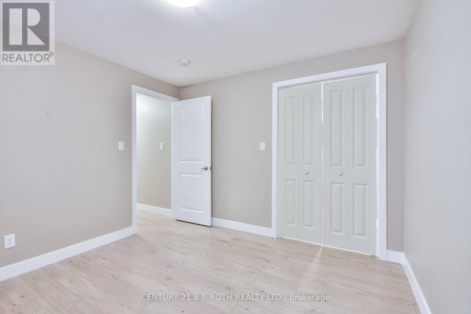 77 Sun King Crescent, Barrie, Ontario  L4M 7K4 - Photo 24 - S12649434