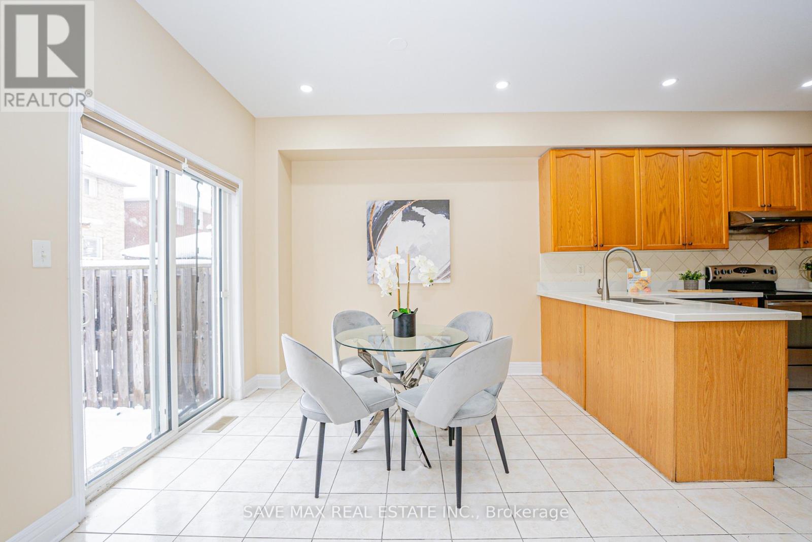 24 Jordensen Drive, Brampton, Ontario  L6X 0T2 - Photo 19 - W12649378