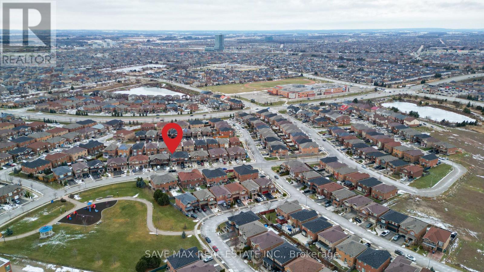 24 Jordensen Drive, Brampton, Ontario  L6X 0T2 - Photo 3 - W12649378