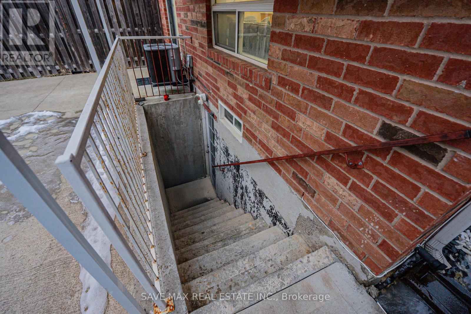 24 Jordensen Drive, Brampton, Ontario  L6X 0T2 - Photo 50 - W12649378