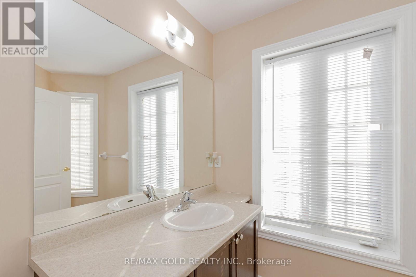 6 October Place, Brampton, Ontario  L6Y 0R6 - Photo 32 - W12649406