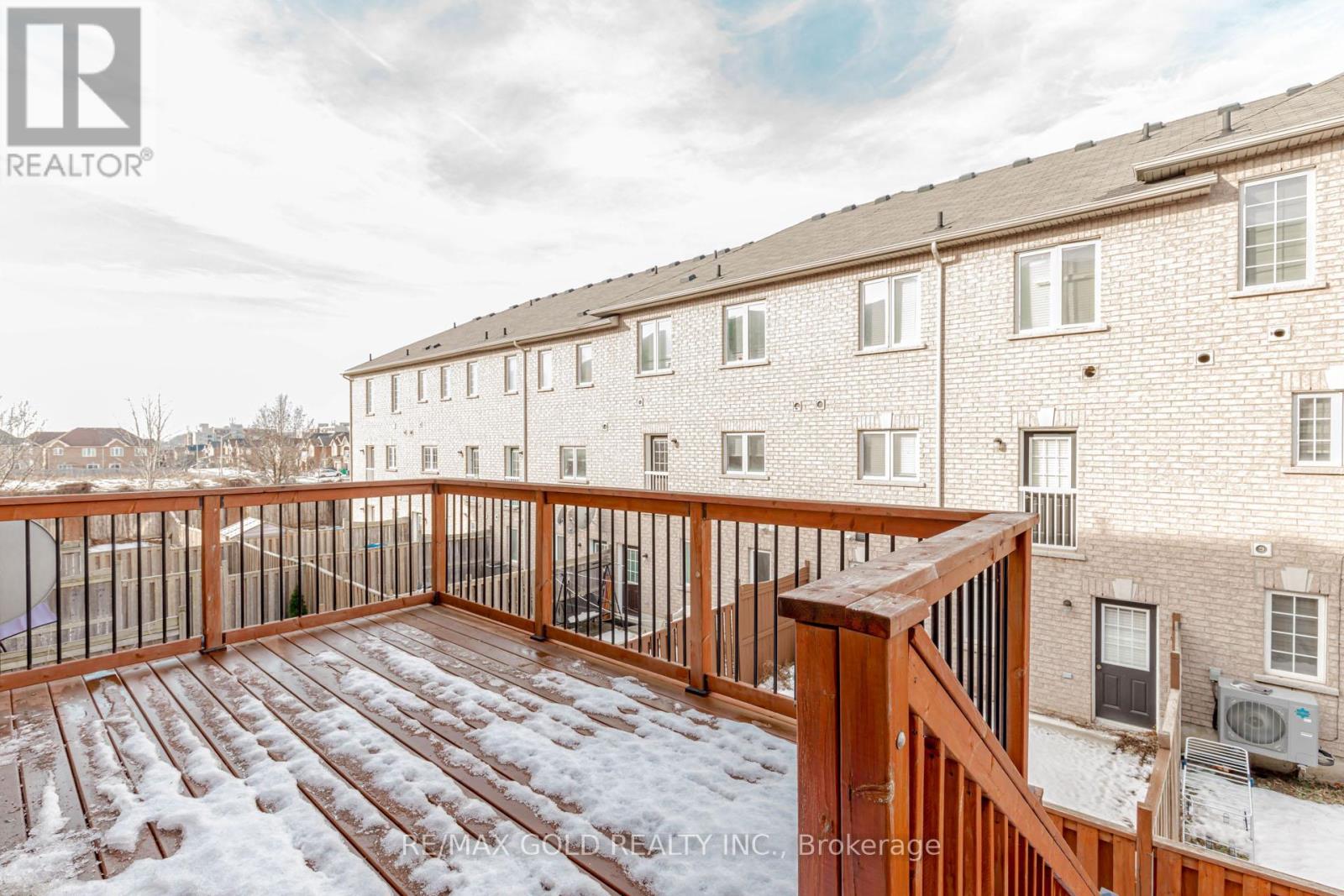 6 October Place, Brampton, Ontario  L6Y 0R6 - Photo 37 - W12649406