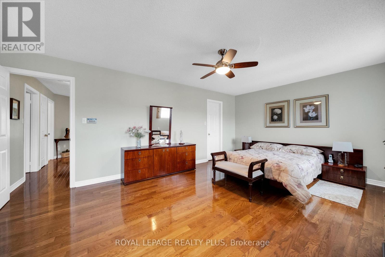 6323 Lisgar Drive, Mississauga, Ontario  L5N 7W2 - Photo 28 - W12649426