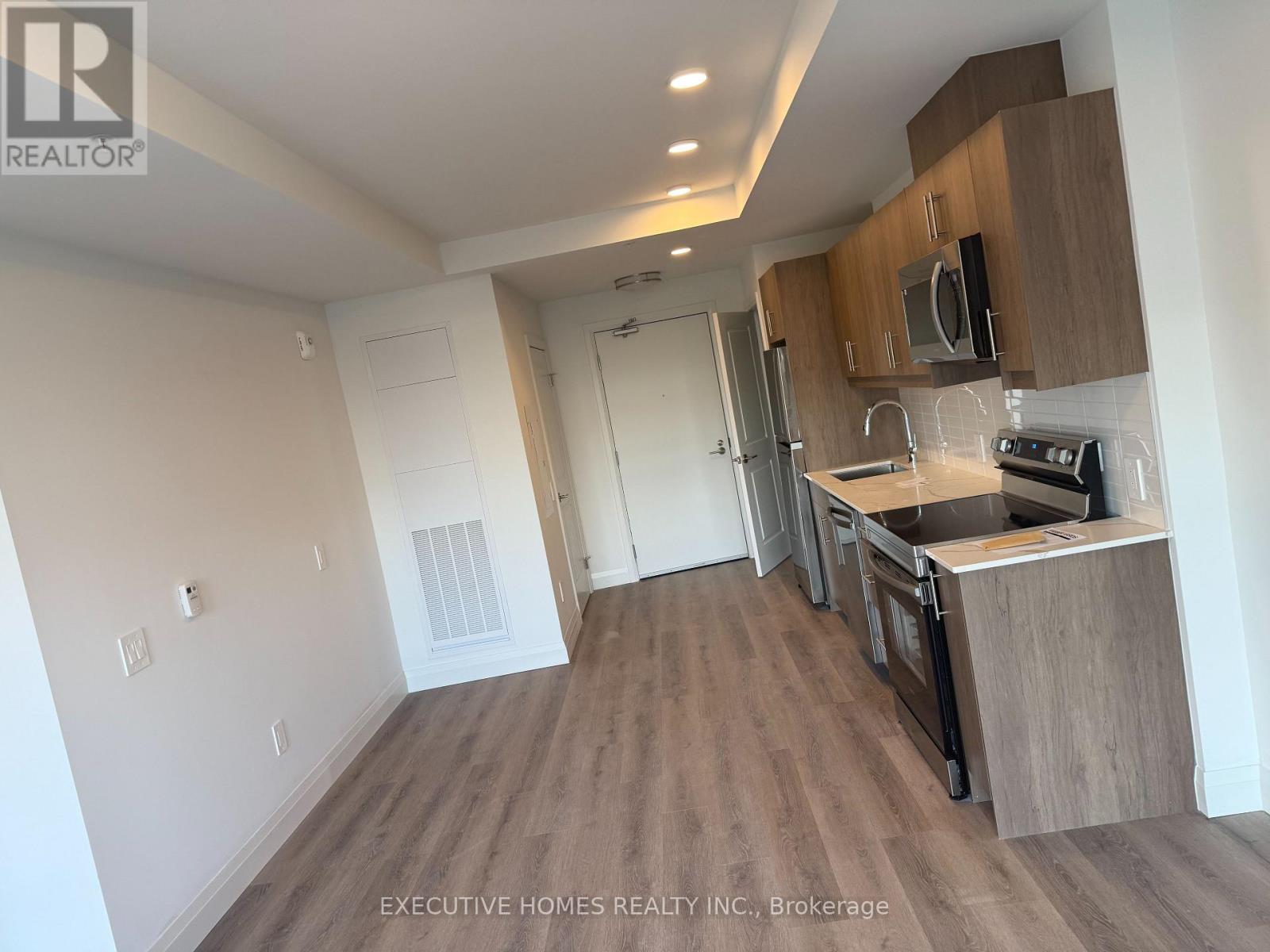 1333 Weber Street E, Kitchener, Ontario  N2A 1C2 - Photo 4 - X12649428