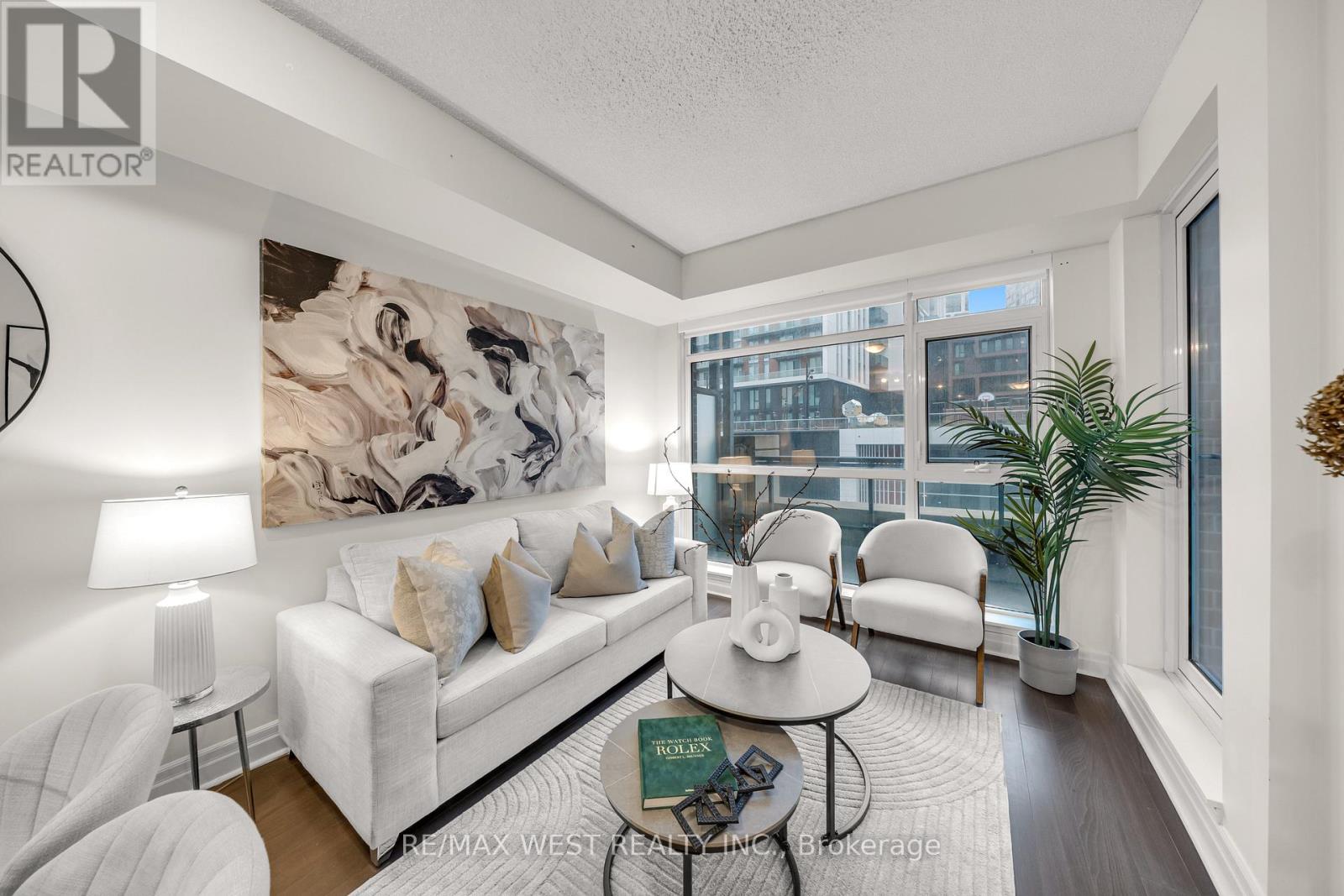 312 - 8130 Birchmount Road, Markham, Ontario  L6G 0E4 - Photo 8 - N12649336